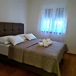 Aquamarine Оребич