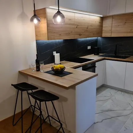 Aquamarine Apartment